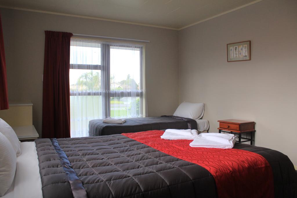 Coronation Court Motel New Plymouth Exterior foto