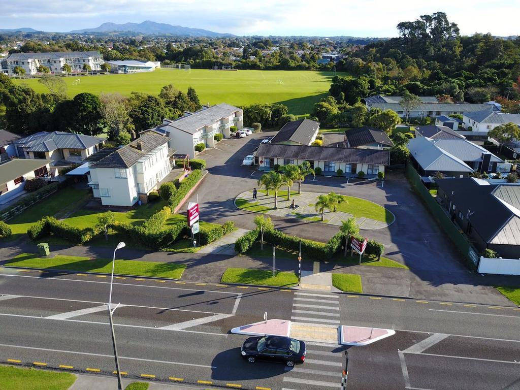 Coronation Court Motel New Plymouth Exterior foto