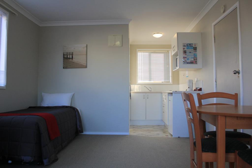 Coronation Court Motel New Plymouth Exterior foto