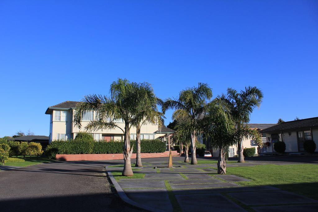 Coronation Court Motel New Plymouth Exterior foto